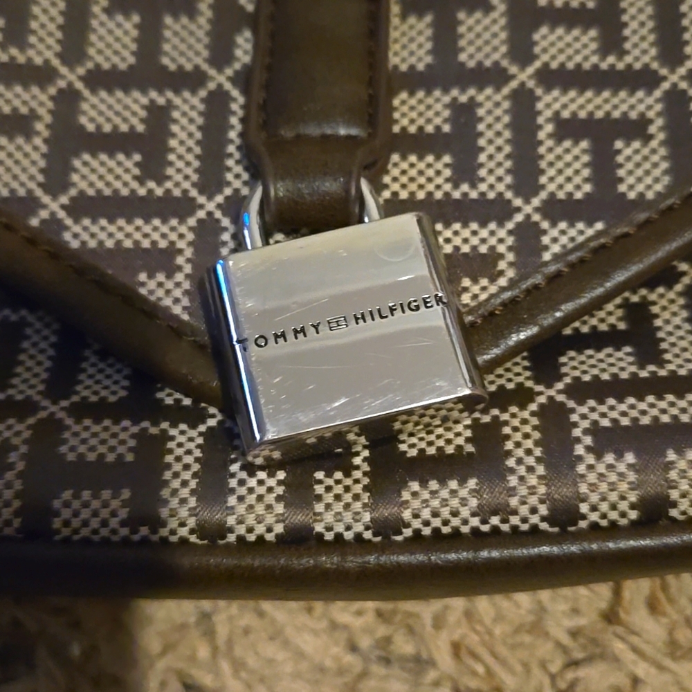 2 Handbag Bundle - Picture 3 of 6